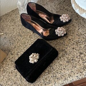 Ted baker Elegant Black Velvet Crystal-Embellished Women's Pumps and purse